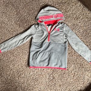Never worn, under armour hoodie